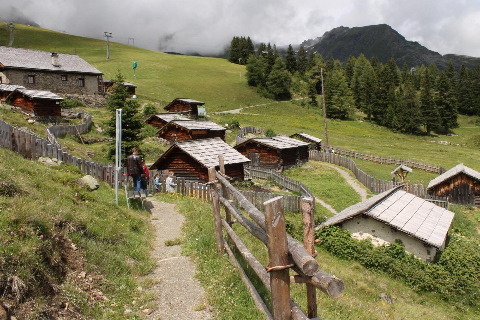 Hotel Garni Montana Kappl  Zewnętrze zdjęcie